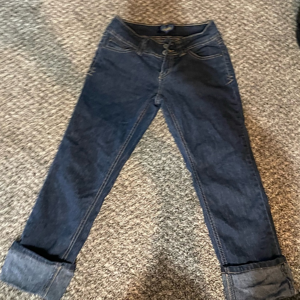 VINTAGE ANGELS Women's Blue Jean Capris